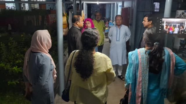 বাংলাদেশ কুয়েত মৈত্রী হল পরিদর্শন করলেন ঢাবি উপাচার্য