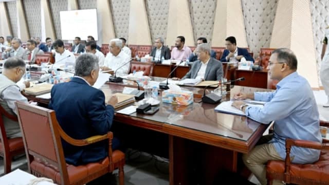 ছয় দশকের অপেক্ষা শেষে অনুমোদন পেল পদ্মা ব্যারেজ প্রকল্প