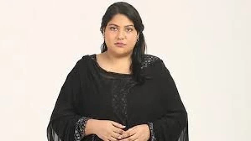 অভিনেত্রী ও কনটেন্ট ক্রিয়েটর কারিনা কায়সার আর নেই