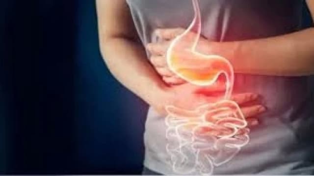 গ্যাস্ট্রিকের সমস্যায় স্বস্তি মিলতে পারে ঘরোয়া কিছ...