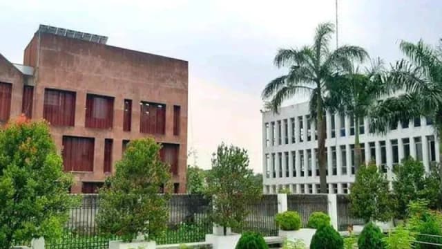 ঈদুল আজহা উপলক্ষে ১২ দিনের ছুটিতে যাচ্ছে ডিআইইউ