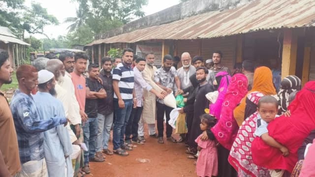 মুরাদনগরে ন্যায্য মূল্যে পণ্য বিতরণ, উপকৃত শতাধিক পরিবার
