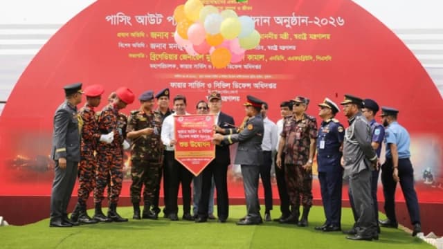 পাসিং আউট প্যারেড ও পদক প্রদান অনুষ্ঠান উদ্বোধন করলেন স্বরাষ্ট্রমন্ত্রী