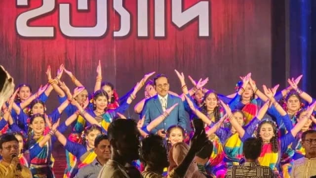 নরসিংদীতে ‘ইত্যাদি’ শুটিং স্পটে বিশৃঙ্খলা, আহত অন্তত ২০; সাংবাদিকসহ বহু দর্শকের মোবাইল চুরি