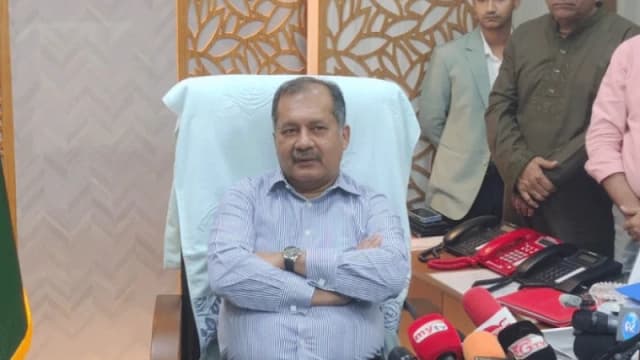 সরকারের কাজ হচ্ছে দীর্ঘমেয়াদে সুশাসন বজায় রাখা: তথ্যমন...