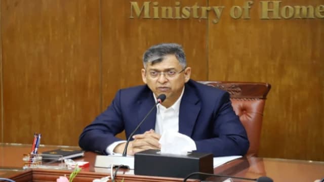 আদ-দ্বীন হাসপাতালে ছয় শিশু মৃত্যুর ঘটনায় পোস্টমর...
