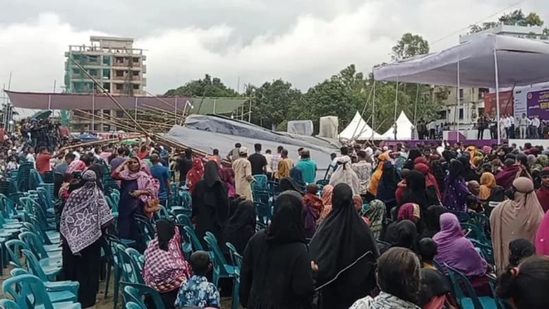 শ্রীমঙ্গলে প্রধানমন্ত্রী পৌঁছানোর আগেই ভেঙে পড়ল প্যান্ডে...