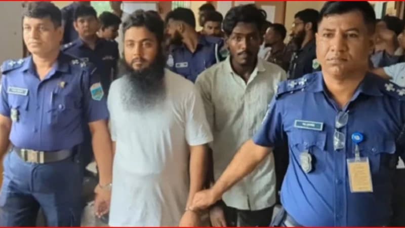 বগুড়ায় শিশু রিফাত হত্যা মামলায় ৫ জনের মৃত্যুদণ্ড, আরও ৫...