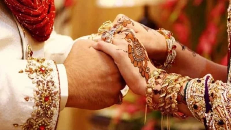 বিয়েতে ১০০ অতিথির বেশি হলে প্রতিজনে ১ হাজার টাকা ট...