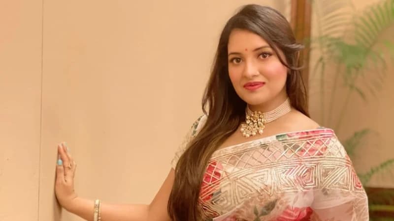 সিঁথি সাহার ‘বসন্তের কোকিলে’ মুগ...