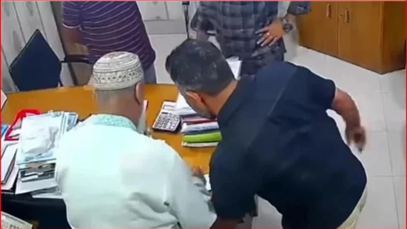 বরিশালে ব্যবসায়ীকে নির্যাতন করে চেক-স্ট্যাম্পে স্বাক্ষর নেওয়ার অভিযোগ, অভিযুক্ত গ্রেপ্তার