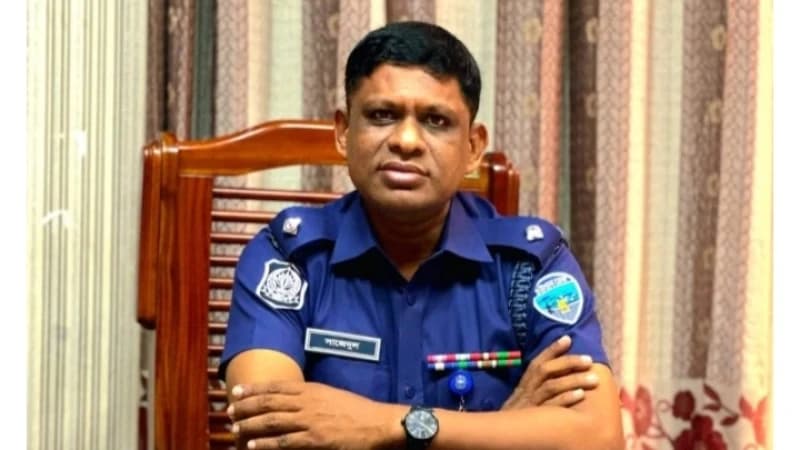 দাউদকান্দি মডেল থানায় নতুন ওসি হিসেবে যোগদান করলেন মো. শাজেদুল ইসলাম পলাশ