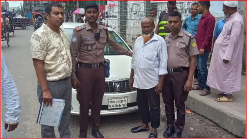 ওভারটাইমের বকেয়া না পেয়ে মালিকের গাড়ি নিয়ে পালানোর...