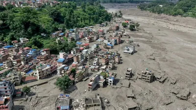 নেপালে দ্বিতীয় দফায় জলোচ্ছ্বাসের...