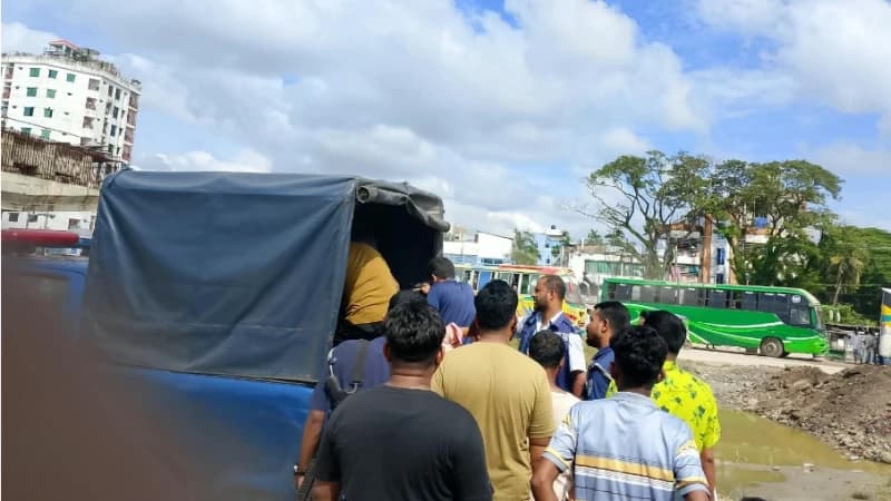 মাধবপুরে আবাসিক হোটেলে অভিযান, নারী-পুরুষসহ আটক ১০
