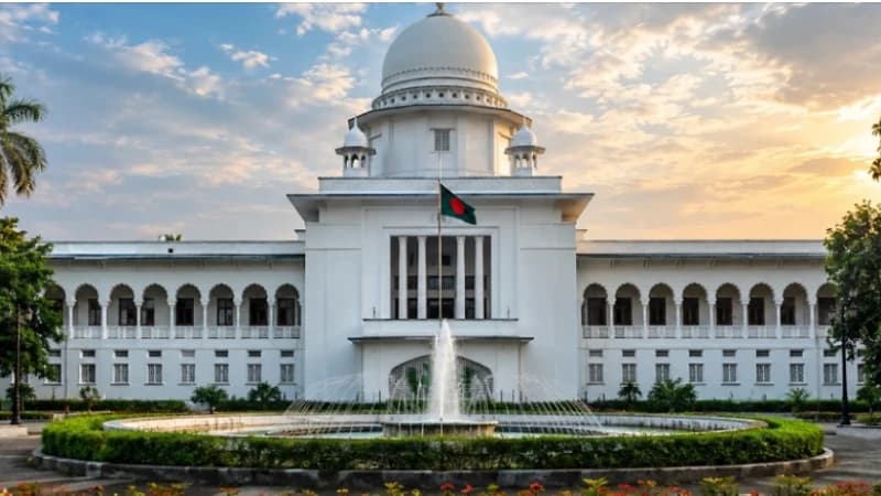 প্রতারণার অভিযোগে আইনজীবী ও রিটকারীকে ১০ লাখ টাকা জরিমান...