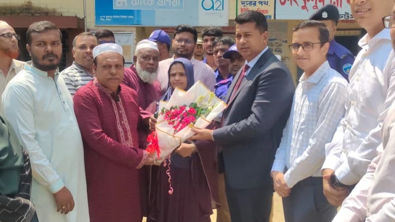 কুসুমপুরা ইউনিয়ন পরিষদ পরিদর্শনে চট্টগ্রাম জেলা প্...