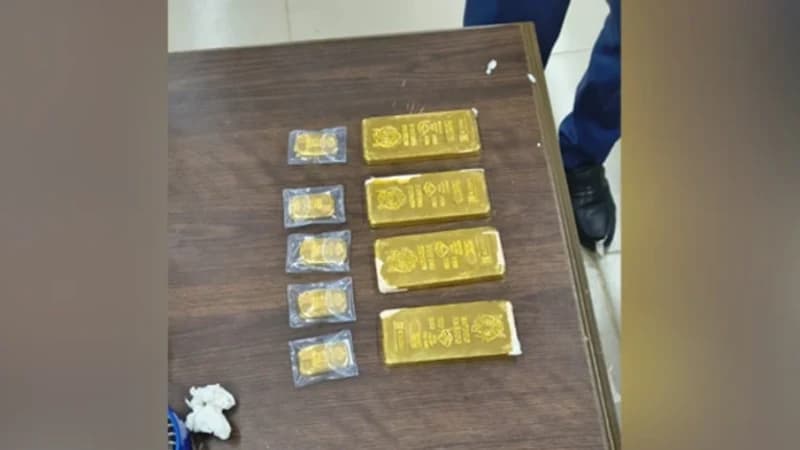 শাহজালালে মালয়েশিয়ান এয়ারলাইন্সের যাত্রীর কাছ থেকে সাড়ে...