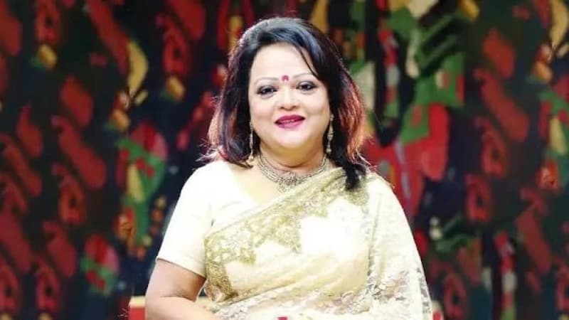 প্রবাসী বাঙালিদের জন্য যুক্তরাজ্যে সাবিনা ইয়াসমিনে...