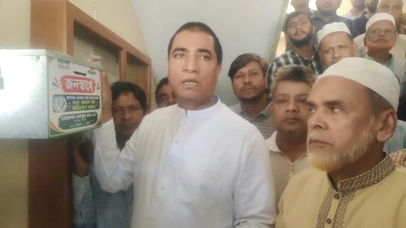 পটিয়ায় দুর্নীতি-অনিয়ম রোধে ৬০ স্থানে অভিযোগ বাক্স...