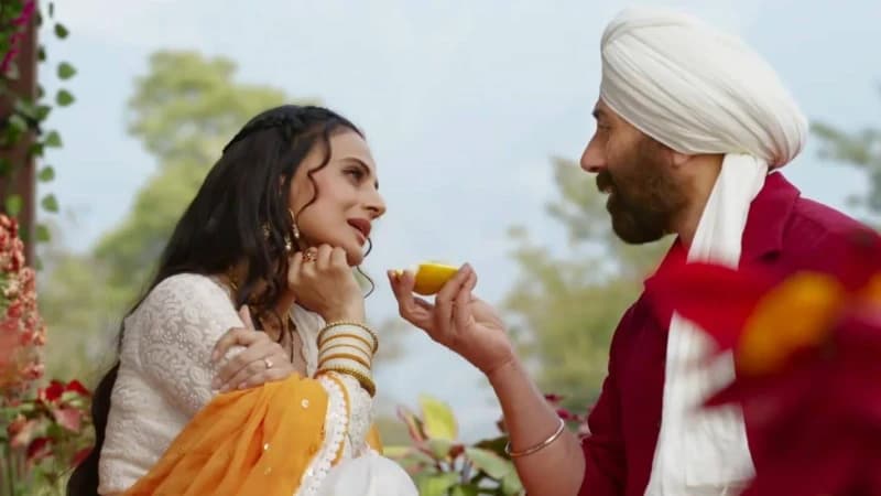 কেজিএফ ২’-এর রেকর্ডও ভেঙে দিয়েছে ‘গদার ২’