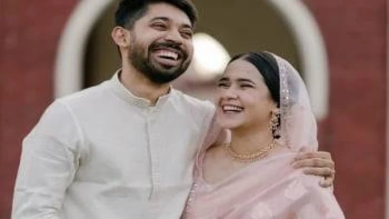 বিয়ে করলেন টেন মিনিট স্কুলের প্রতিষ্ঠাতা আয়মান সাদিক ও মুনজেরিন শহীদ