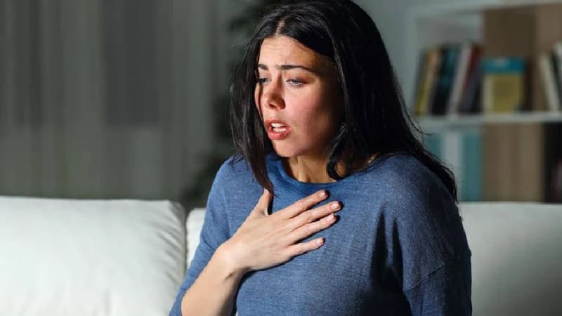 প্যানিক অ্যাটাকের সমস্যা দূর হবে যোগাসনে