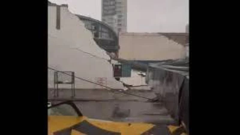 আর্জেন্টিনায় ঝড়ে ক্লাবের ছাদ ধসে ১৩ জনের মৃত্যু