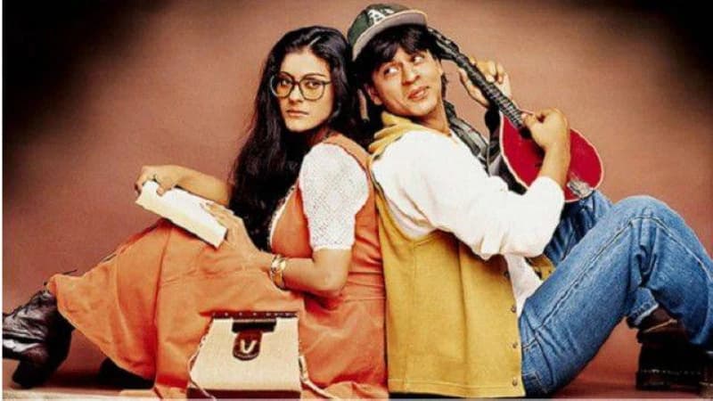 শাহরুখ-কাজলের কোন গানকে ‘ক্লাসিক’ খেতাব দিল অস্কার কতৃপক্ষ ?