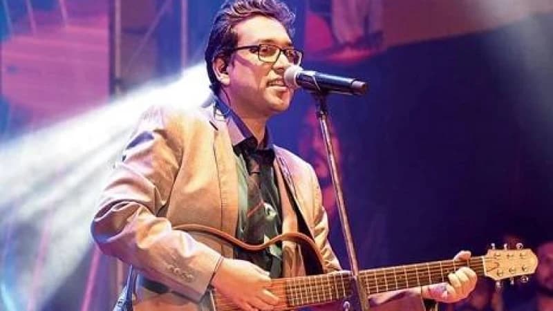 ঢাকায় আসছেন দুই বাংলার জনপ্রিয় সংগীতশিল্পী অনুপম রায়