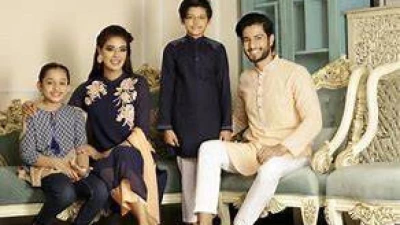 বৈচিত্র্যময় পোশাকের সংগ্রহ নিয়ে ‘সারা’র ঈদ আয়োজন