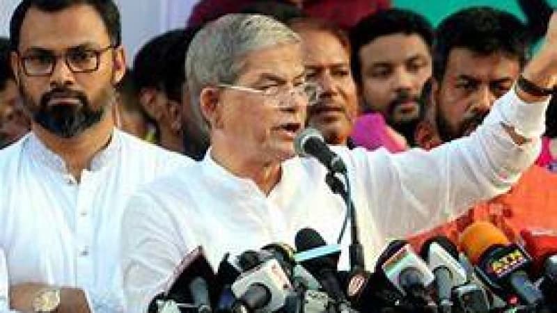 বঙ্গবাজারের অগ্নিকাণ্ডকে রহস্যজনক বললেন মির্জা ফখরুল