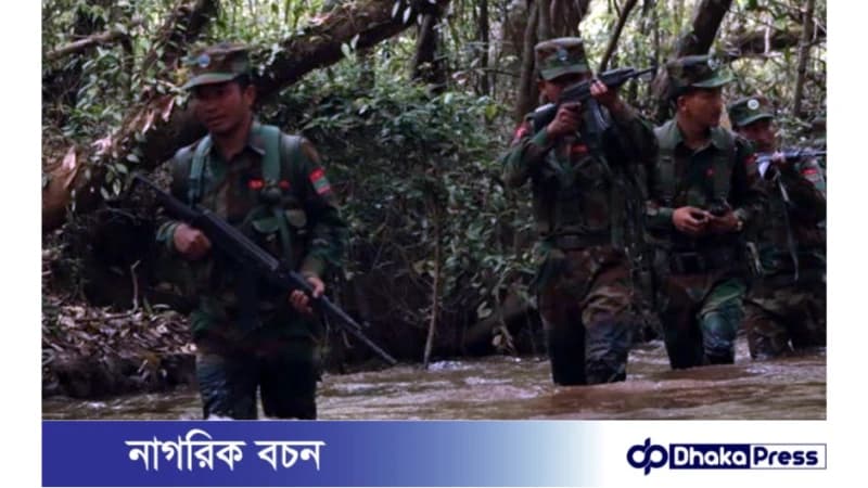 মিয়ানমারের কাচিন রাজ্যে জান্তা বাহিনীর উপর বিদ্রোহীদের হামলা জোরদার, সরকারি কর্মীদের সরিয়ে ফেলা হচ্ছে