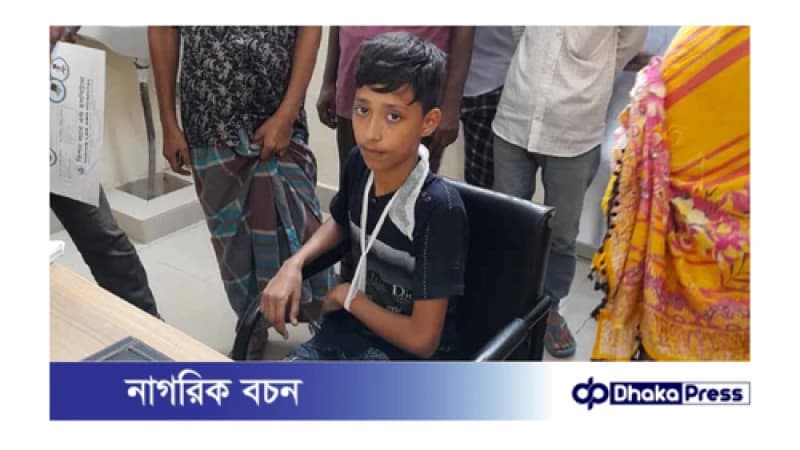 ভারতের উত্তর প্রদেশে থাপ্পড়ে শিক্ষার্থীর দাঁত ভেঙে দিলেন শিক্ষক