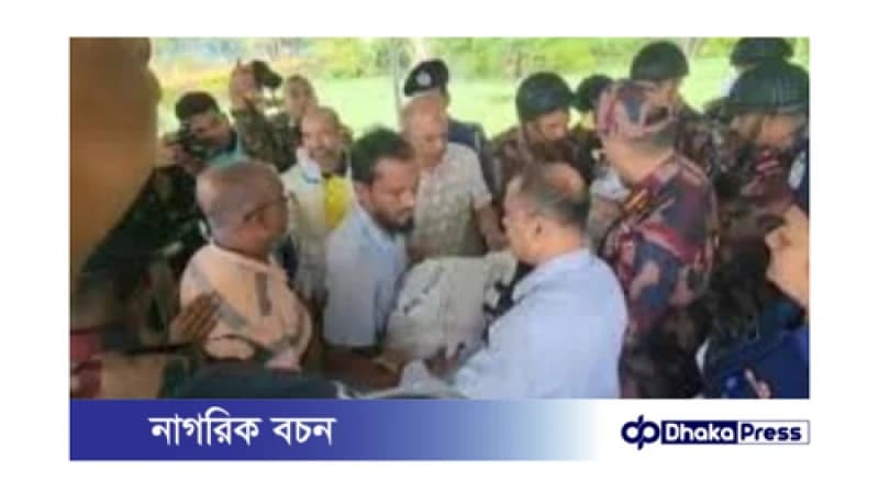 ফেনীর বন্যাদুর্গতদের পাশে স্বরাষ্ট্র উপদেষ্টা ফেনীর বন্যাদুর্গতদের পাশে স্বরাষ্ট্র উপদেষ্টা