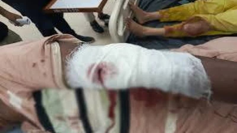 রাজধানীতে চাঁদা না দেওয়ায় প্রতিষ্ঠানে ঢুকে গুলি, আহত তিন রাজধানীতে চাঁদা না দেওয়ায় প্রতিষ্ঠানে ঢুকে গুলি, আহত তিন