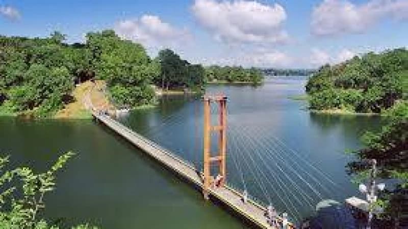 ধীরে ধীরে পুরনো গতিতে ফিরছে রাঙ্গামাটি ধীরে ধীরে পুরনো গতিতে ফিরছে রাঙ্গামাটি