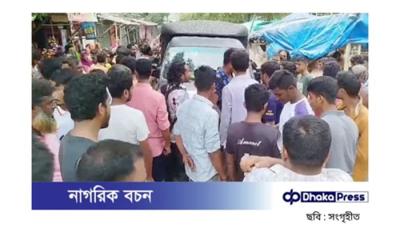 মানিকগঞ্জে চাঞ্চল্যকর হত্যাকাণ্ড: এক যুবক কুপিয়ে নিহত মানিকগঞ্জে চাঞ্চল্যকর হত্যাকাণ্ড: এক যুবক কুপিয়ে নিহত