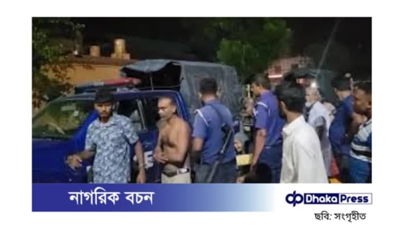 পাবনার সেই বালুমহালের নিয়ন্ত্রণ নিয়ে দুই গ্রুপের সংঘর্ষ, অস্ত্রসহ আটক ১০ পাবনার সেই বালুমহালের নিয়ন্ত্রণ নিয়ে দুই গ্রুপের সংঘর্ষ, অস্ত্রসহ আটক ১০