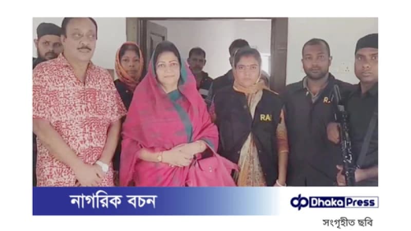 মৌলভীবাজারে র্যাবের অভিযান: সাবেক এমপি ড. হেনরি স্বামীসহ গ্রেপ্তার মৌলভীবাজারে র্যাবের অভিযান: সাবেক এমপি ড. হেনরি স্বামীসহ গ্রেপ্তার