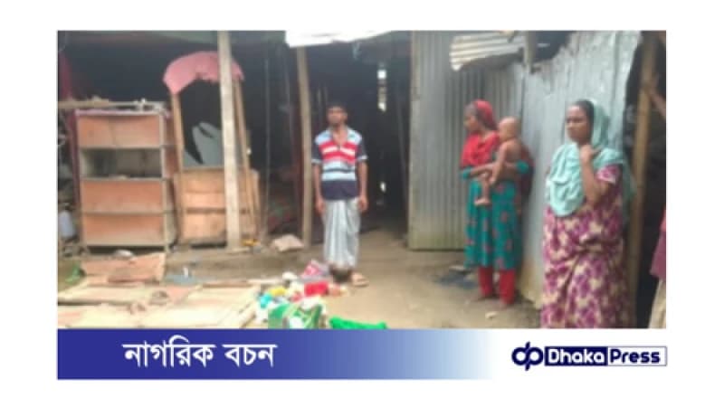 ধুনটে রিক্সা চালকের বাড়িঘর ভাঙচুর টাকা স্বর্ণালংকার ও গরু নিয়ে যাওয়ার অভিযোগ ধুনটে রিক্সা চালকের বাড়িঘর ভাঙচুর টাকা স্বর্ণালংকার ও গরু নিয়ে যাওয়ার অভিযোগ