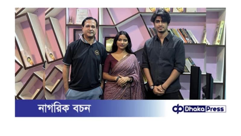 ভাইরাল কন্যা সিঁথি এবার আসিফ আকবরের গানে মডেল ভাইরাল কন্যা সিঁথি এবার আসিফ আকবরের গানে মডেল
