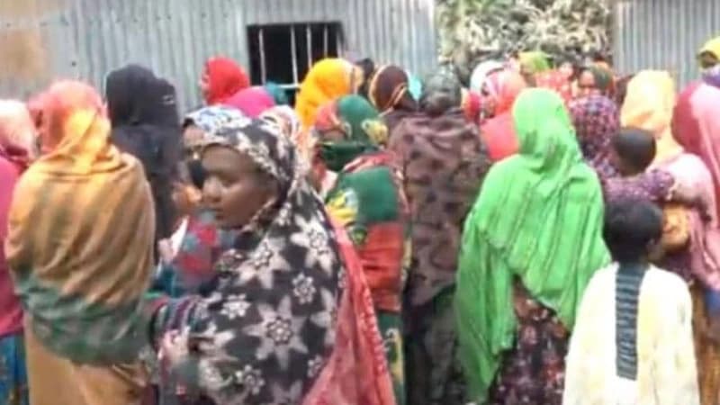 সেপটিক ট্যাংকে পেলো নিখোঁজ শিশুর মরদেহ সেপটিক ট্যাংকে পেলো নিখোঁজ শিশুর মরদেহ