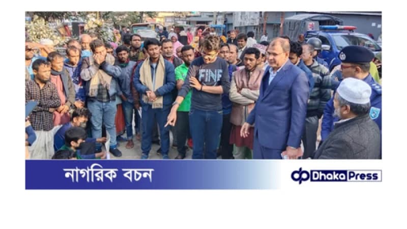 অনিয়ম-অব্যবস্থাপনার প্রতিবাদে হাসপাতালে সামনে শিক্ষার্থীদের অনশন অনিয়ম-অব্যবস্থাপনার প্রতিবাদে হাসপাতালে সামনে শিক্ষার্থীদের অনশন
