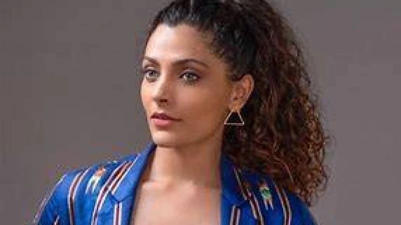 নিজের চেষ্টায় এত দূর: সায়ামি খের নিজের চেষ্টায় এত দূর: সায়ামি খের