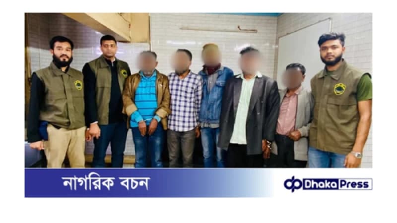 যাত্রীবেশে হাইয়েস গাড়ি নিয়ে ছিনতাই; ১১ টি মোবাইল ফোন ও গাড়িসহ চক্রের পাঁচজনকে গ্রেফতার করেছে সিটিটিসি যাত্রীবেশে হাইয়েস গাড়ি নিয়ে ছিনতাই; ১১ টি মোবাইল ফোন ও গাড়িসহ চক্রের পাঁচজনকে গ্রেফতার করেছে সিটিটিসি