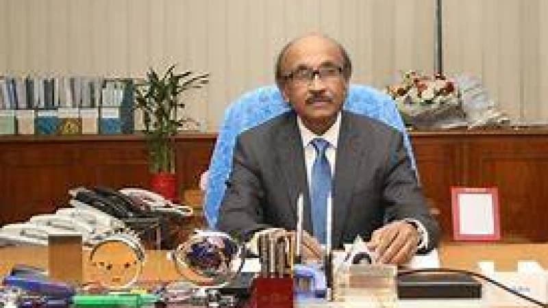খেলাপি ঋণ কমানোর দায়িত্ব ব্যাংকের শীর্ষ নির্বাহীদের নিতে হবে: গভর্নর খেলাপি ঋণ কমানোর দায়িত্ব ব্যাংকের শীর্ষ নির্বাহীদের নিতে হবে: গভর্নর