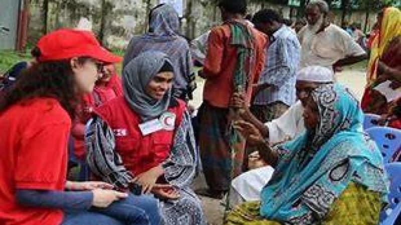 রেড ক্রিসেন্ট সোসাইটিতে চাকরি রেড ক্রিসেন্ট সোসাইটিতে চাকরি