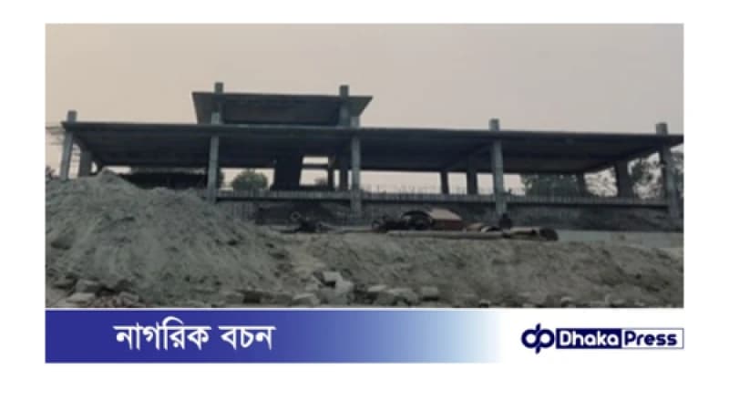 চিলমারীতে প্রায় সাড়ে ৩ বছর কেটে গেলেও, নদী বন্দরের কাজ হয়নি ২০ভাগ চিলমারীতে প্রায় সাড়ে ৩ বছর কেটে গেলেও, নদী বন্দরের কাজ হয়নি ২০ভাগ