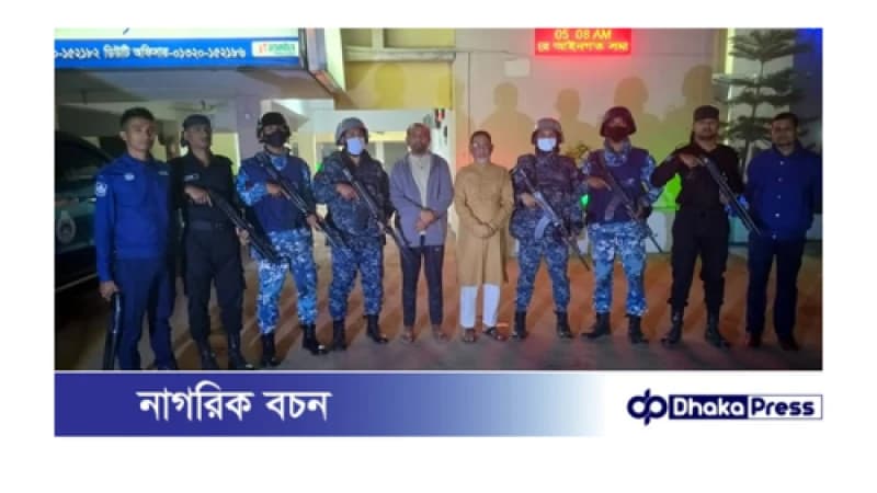 ভোলায় ডেভিল হান্ট অভিযানে মুক্তিযোদ্ধা সংসদের সাবেক কমান্ডার সহ গ্রেফতার -২ ভোলায় ডেভিল হান্ট অভিযানে মুক্তিযোদ্ধা সংসদের সাবেক কমান্ডার সহ গ্রেফতার -২